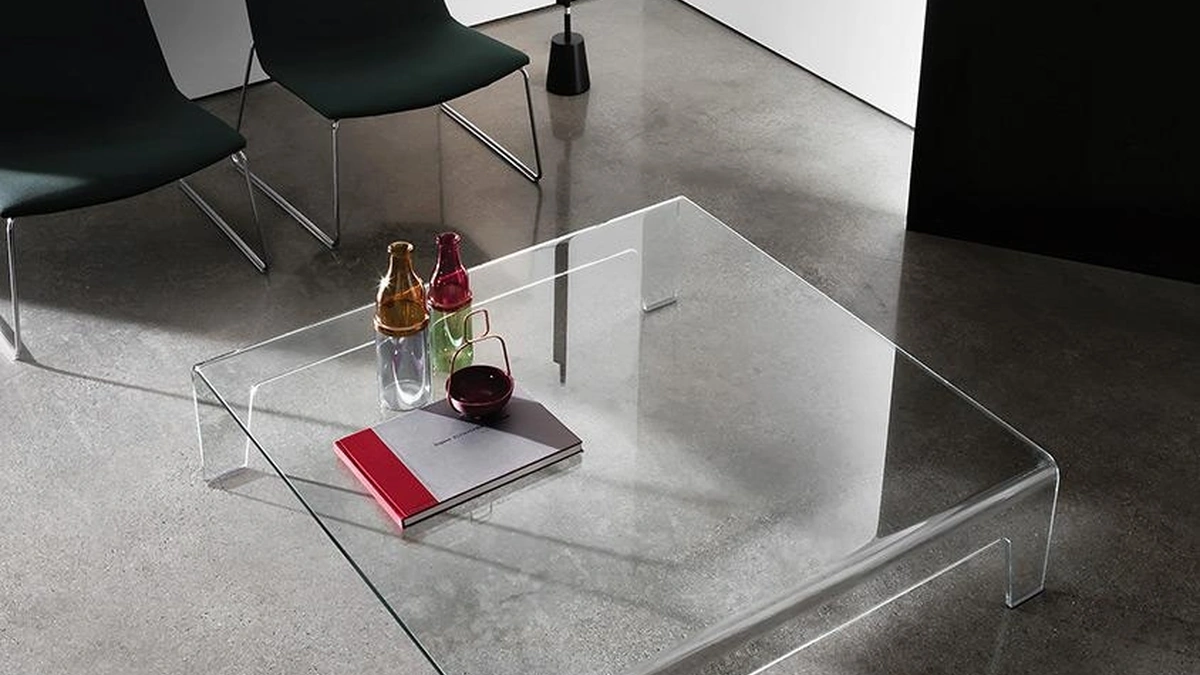 Tavolino quadrato Frog in vetro curvo trasparente di Sovet