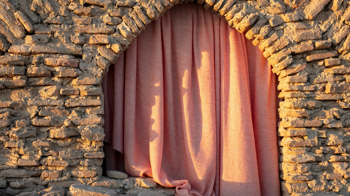 Tenda Nayana di Christian Fischbacher