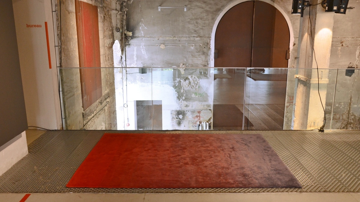 Tappeto Vis à Vis di Christian Fischbacher