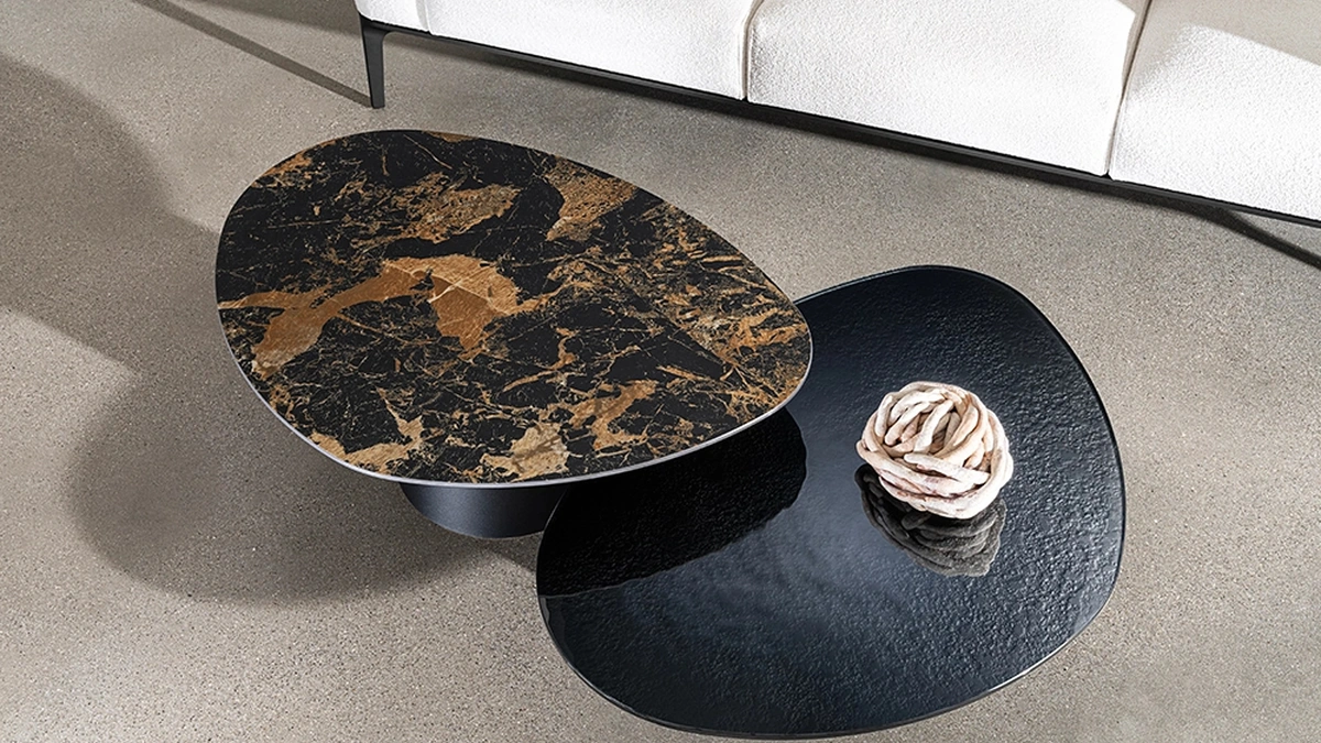 Tavolino Totem Drop in vetro o ceramica di Sovet