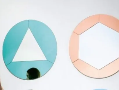 Specchio di design con decorazione colorate Tropicana di Miniforms