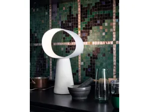 Lampada da tavolo Eclipse realizzata in ceramica di Miniforms