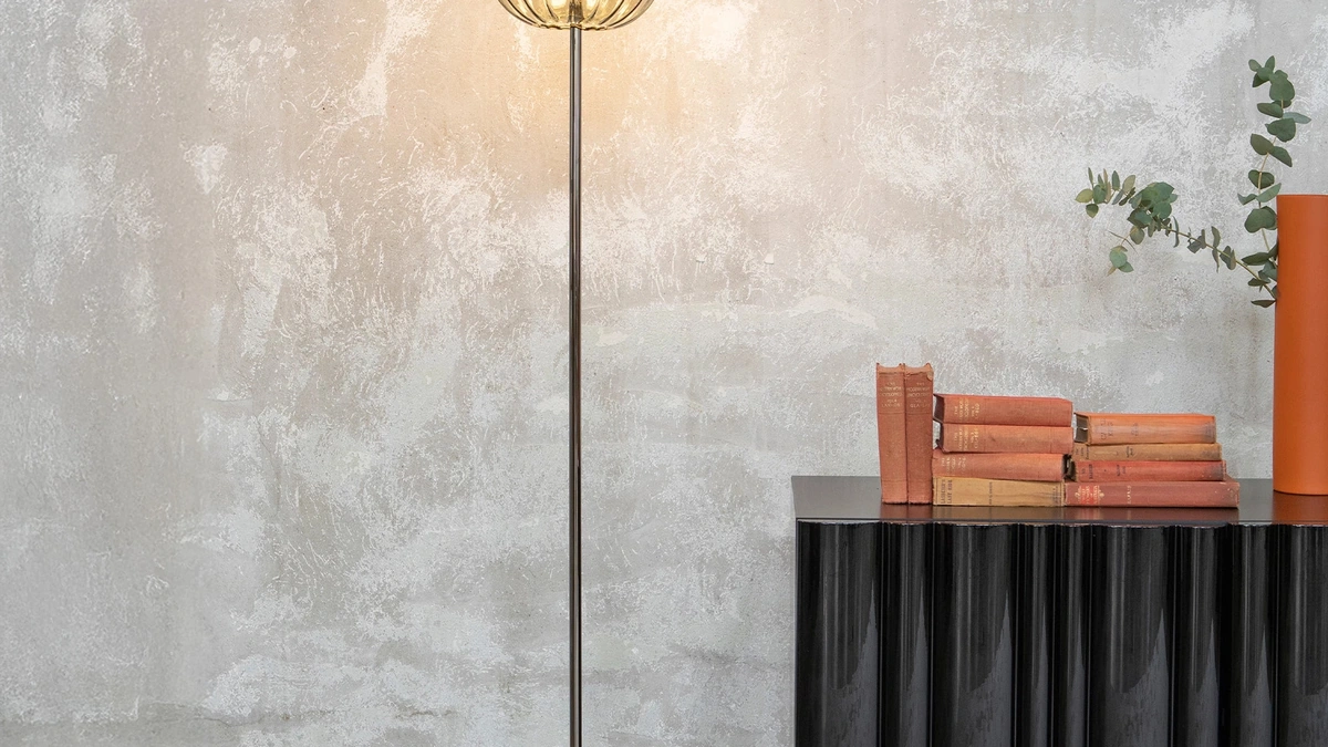 Lampada da terra Pagoda in metallo e vetro di Tonin Casa