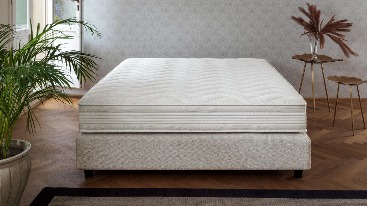 Materasso a molle e memory Elegance Memory Plus di Ennerev