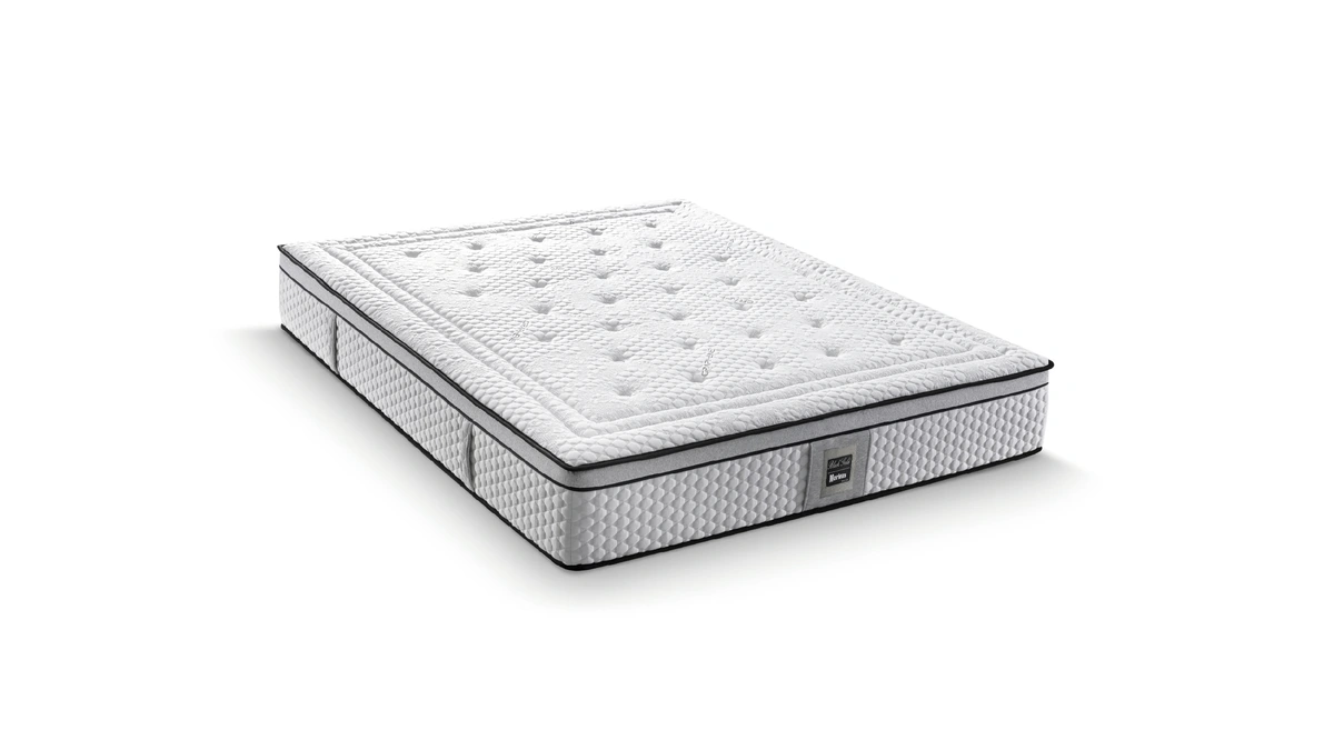 Materasso matrimoniale a portanza sostenuta con molle insacchettate e memory Hilton di Morfeus