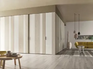 Armadio a muro City in legno laccato di Ballancin