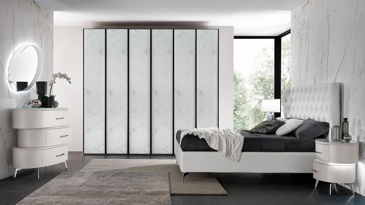 Armadio Evolution in vetro effetto marmo bianco di Mobil Più