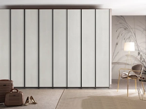 Armadio Evolution in legno bianco frassinato di Mobil Più