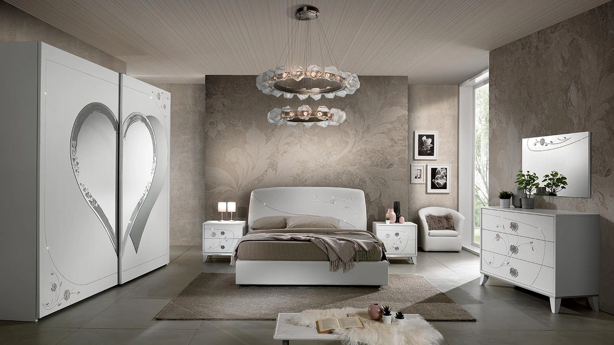 Gruppo Notte Nancy in Frassino Bianco con piedini di Mobil Più