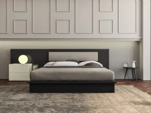 Letto Essential Alto con testiera di Fratelli Mirandola