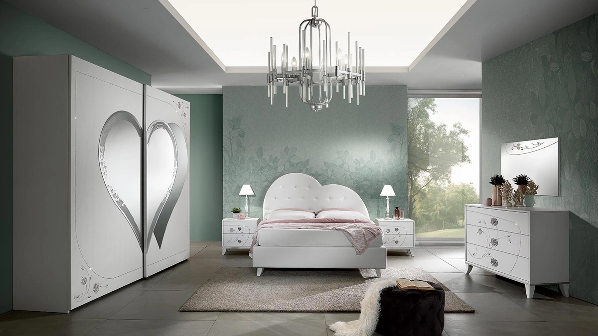 Letto Nancy Cuore con testiera sagomata di Mobil Più