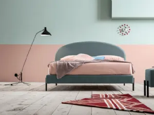 Letto con testiera arrotondata Richmond di Ennerev