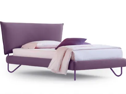 Letto singolo in tessuto con testiera Hug 04 Soft di Noctis