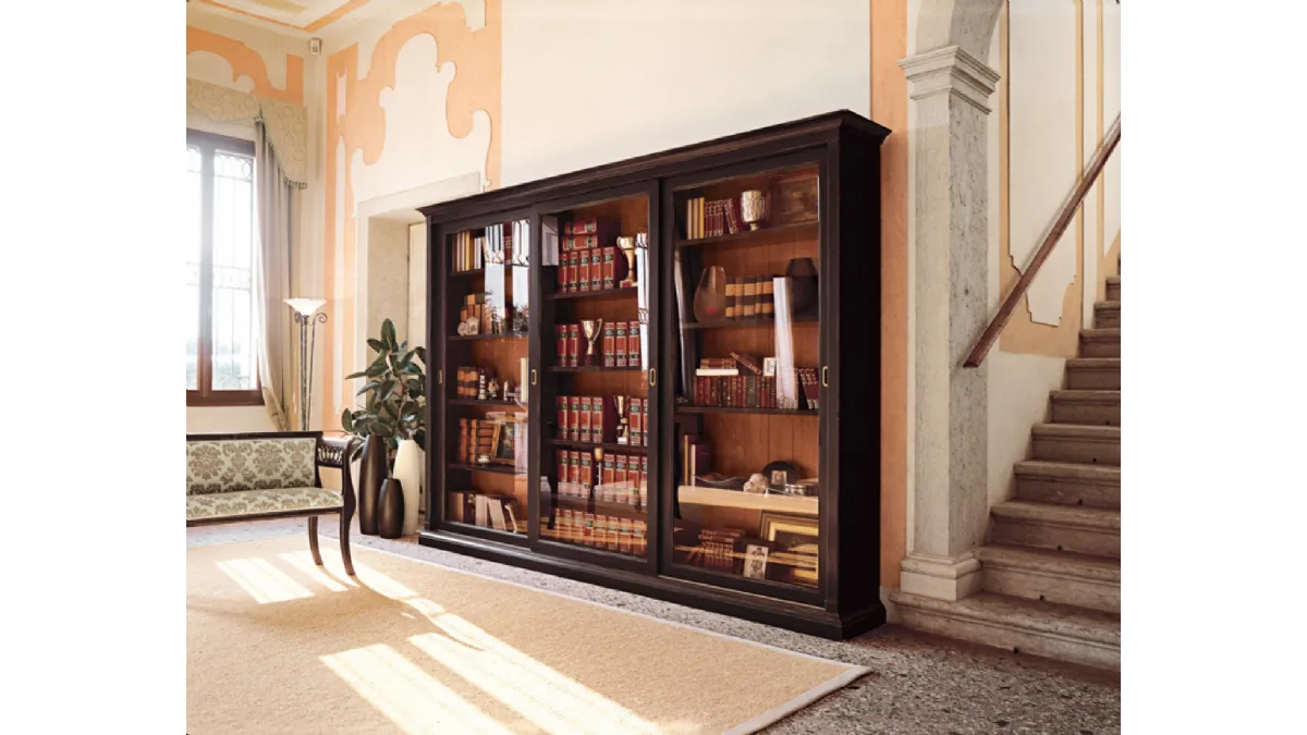 Libreria classica a muro in legno laccato con ante scorrevoli in vetro trasparente Selena di Tonin Casa