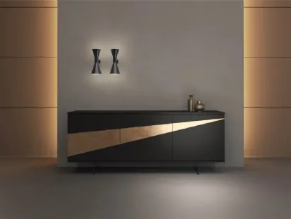 Madia Ikona Oak in legno laccato opaco con inserto in foglia bronzo di Fratelli Mirandola