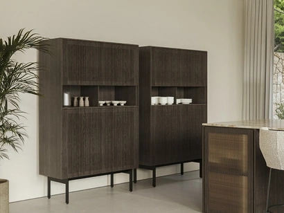 Madia Malmo verticale di Punt Mobles