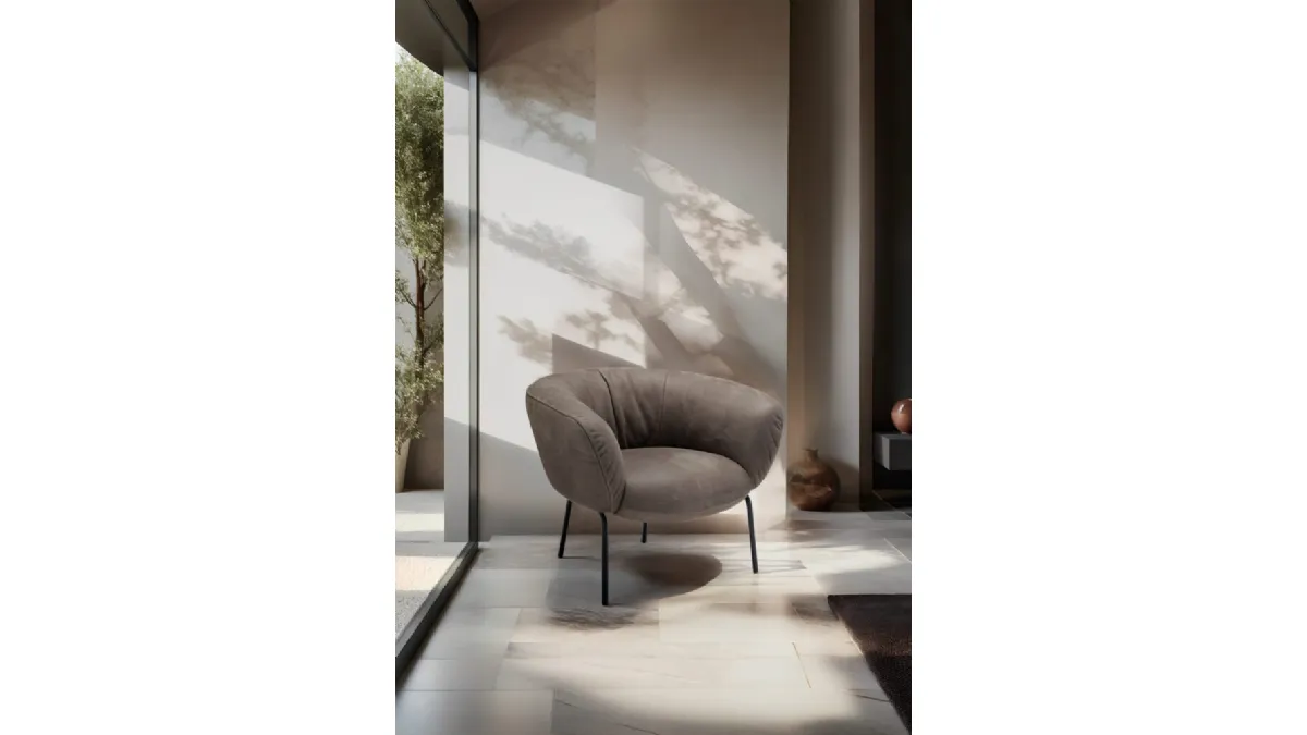 Poltroncina in pelle  Jill di Franco Ferri