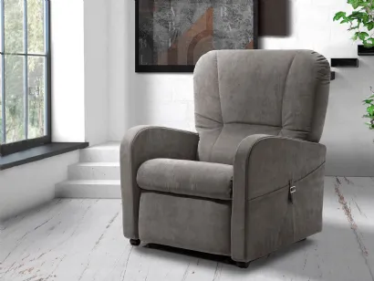 Poltrona relax Raffa Large pensata e realizzata tenendo conto delle caratteristiche fisiche di chi ha una taglia forte di Vitarelax