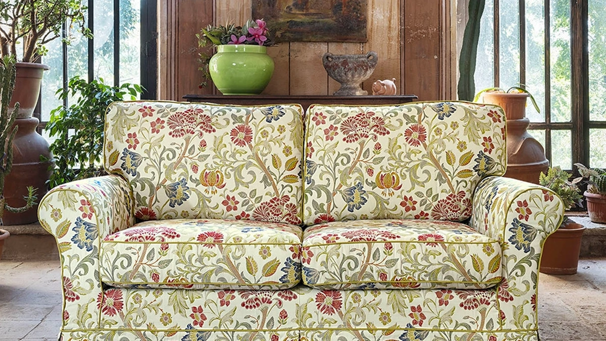 Divano lineare Myto Mikonos di Cava Divani