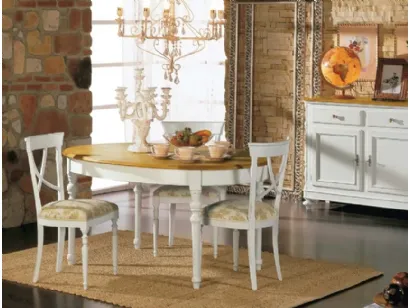 Sedia Provenzale in legno laccato bianco con seduta in tessuto imbottito di Fratelli Mirandola