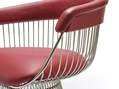 Sedia Signorile in acciaio e pelle di Sigerico