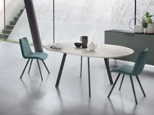 Tavolo allungabile Tao in materico cemento chiaro di Sedit