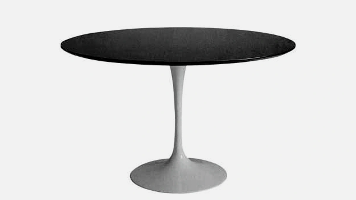 Tavolo Sofisticato di Sigerico