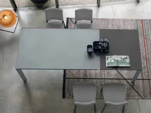 Tavolo con piano in vetro Space di Sedit