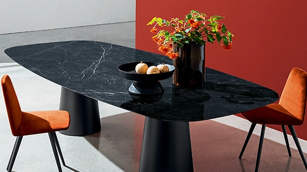 Tavolo Totem con due basi di Sovet