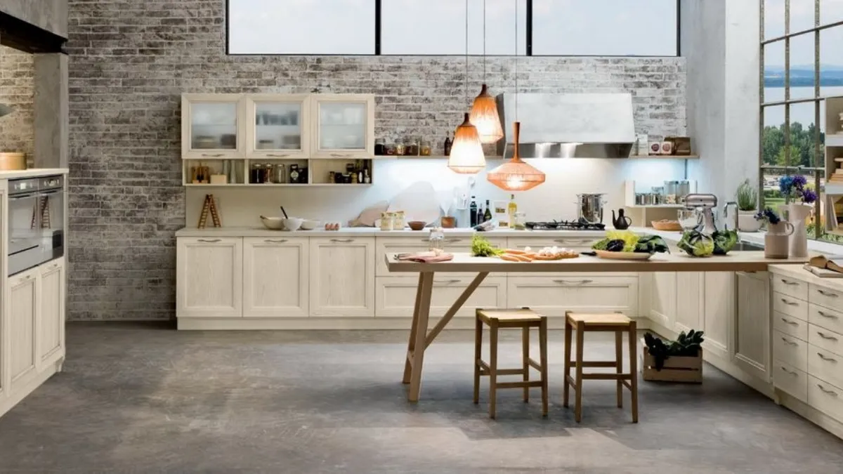 Cucina Classica Free comp 05 in Frassino laccato Avorio Decape e Rovere di Lyons Cucine