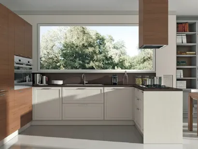 Cucina Moderna con penisola bicolore in laccato bianco opaco e legno naturale Melograno composizione 05 di Le Fablier