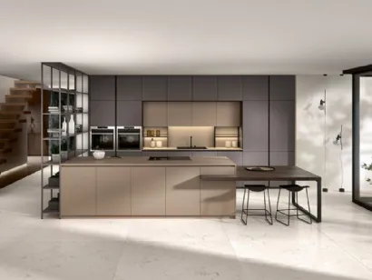 Cucina Moderna con isola Kira e Sigma comp 07 in Lino e Piombo di Lyons Cucine