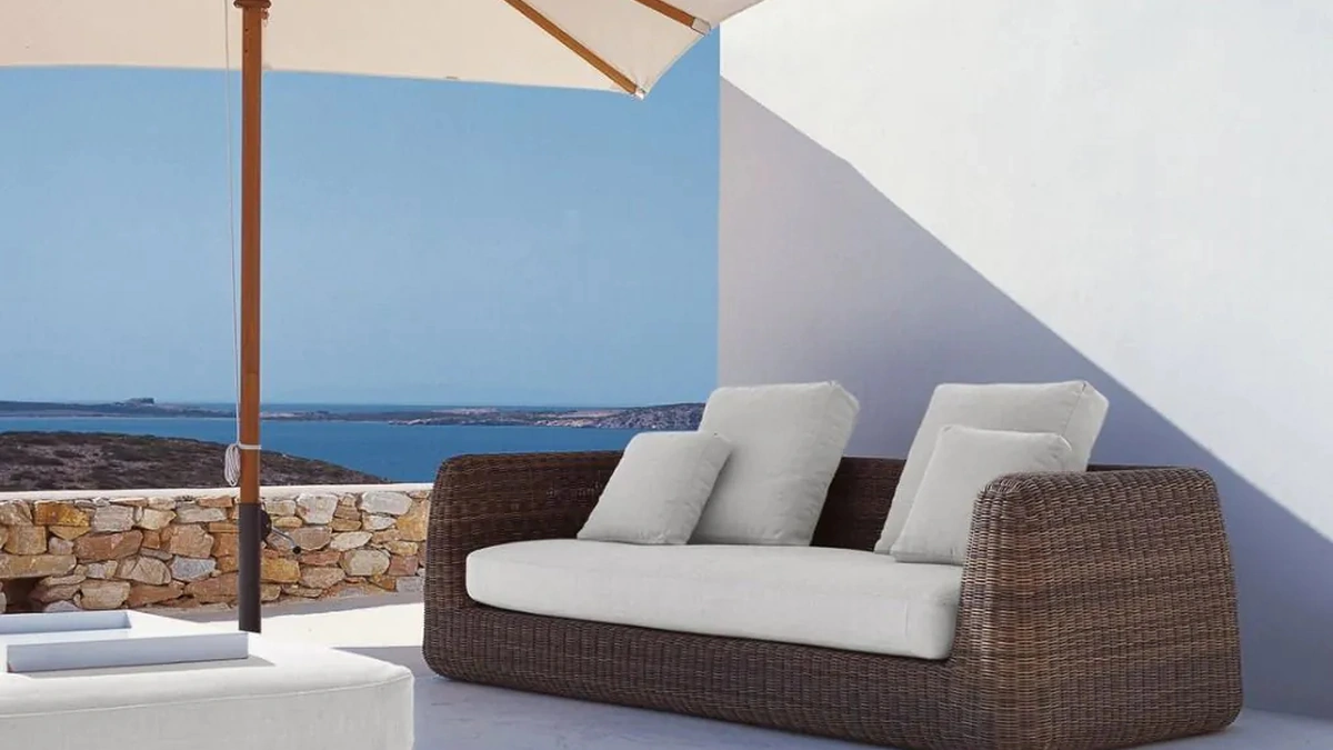 Divano Agorà modulabile e Pouf di Unopiu