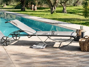 Sdraio Aurora in tessuto e ferro battuto di Unopiu