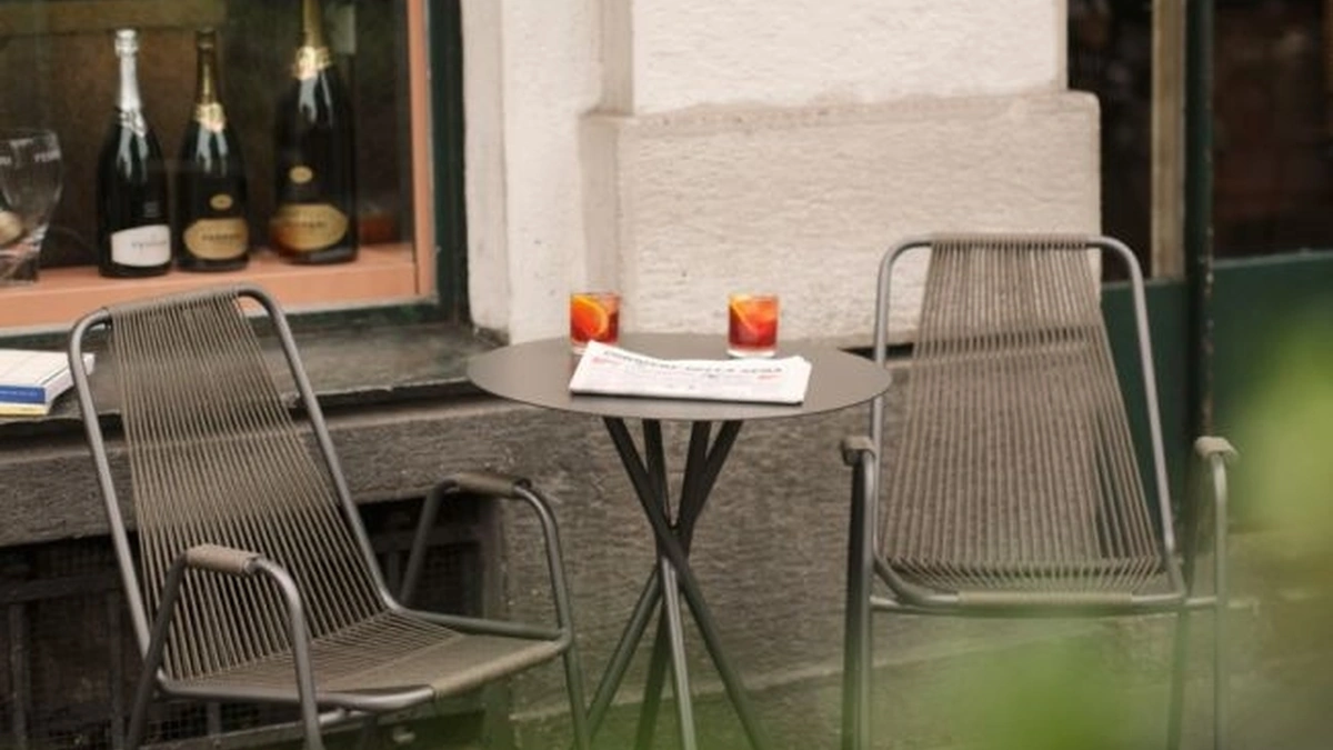 Tavolino Coco in acciaio di Unopiu