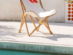 Poltroncina pieghevole Emy in tessuto e teak di Unopiu