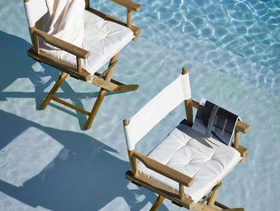 Poltroncina Ginger in teak e cotone di Unopiu