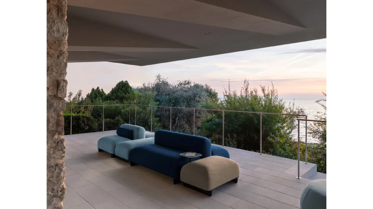 Divano outdoor Ralik di Arper
