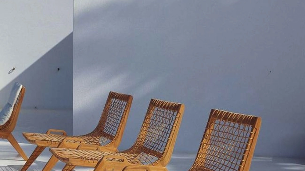 Poltrona Lounge Synthesis in teak e fibra sintetica intrecciata di Unopiu