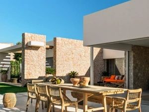 Tavolo rettangolare allungabile e Sedie Synthesis in teak di Unopiu